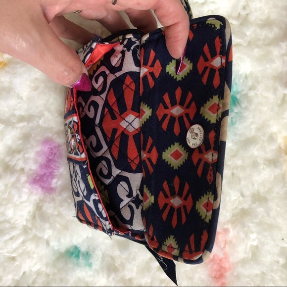 Vera Bradley Crossbody Bag & Matching Wallet - Picture 12 of 12